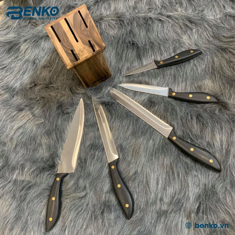 bộ dao 6 món Wiltshire Triple Rivet với hộp đựng dao bằng gỗ Acacia