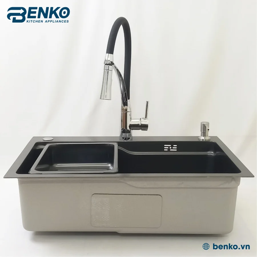 VÒI CHẬU RỬA BÁT 68x45 SKYLER 83400 ĐEN TẠI BENKO 2