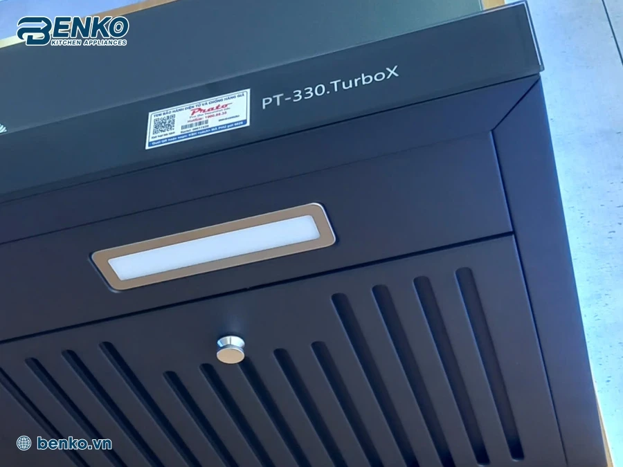 Đèn chiếu sáng trên máy hút mùi Prato PT-330 Turbox