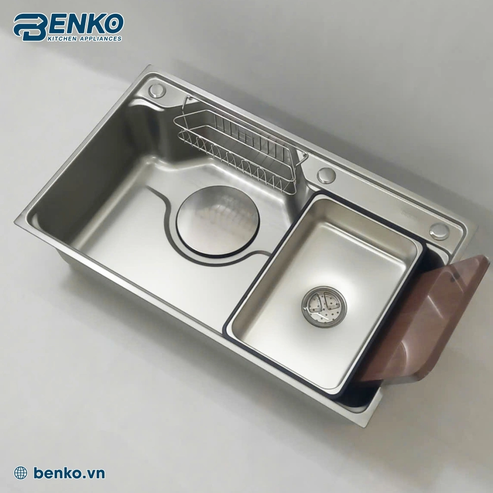 chậu rửa bát 1 hố 78x46 Skyler 66360 Inox là một ưu điểm lớn 3