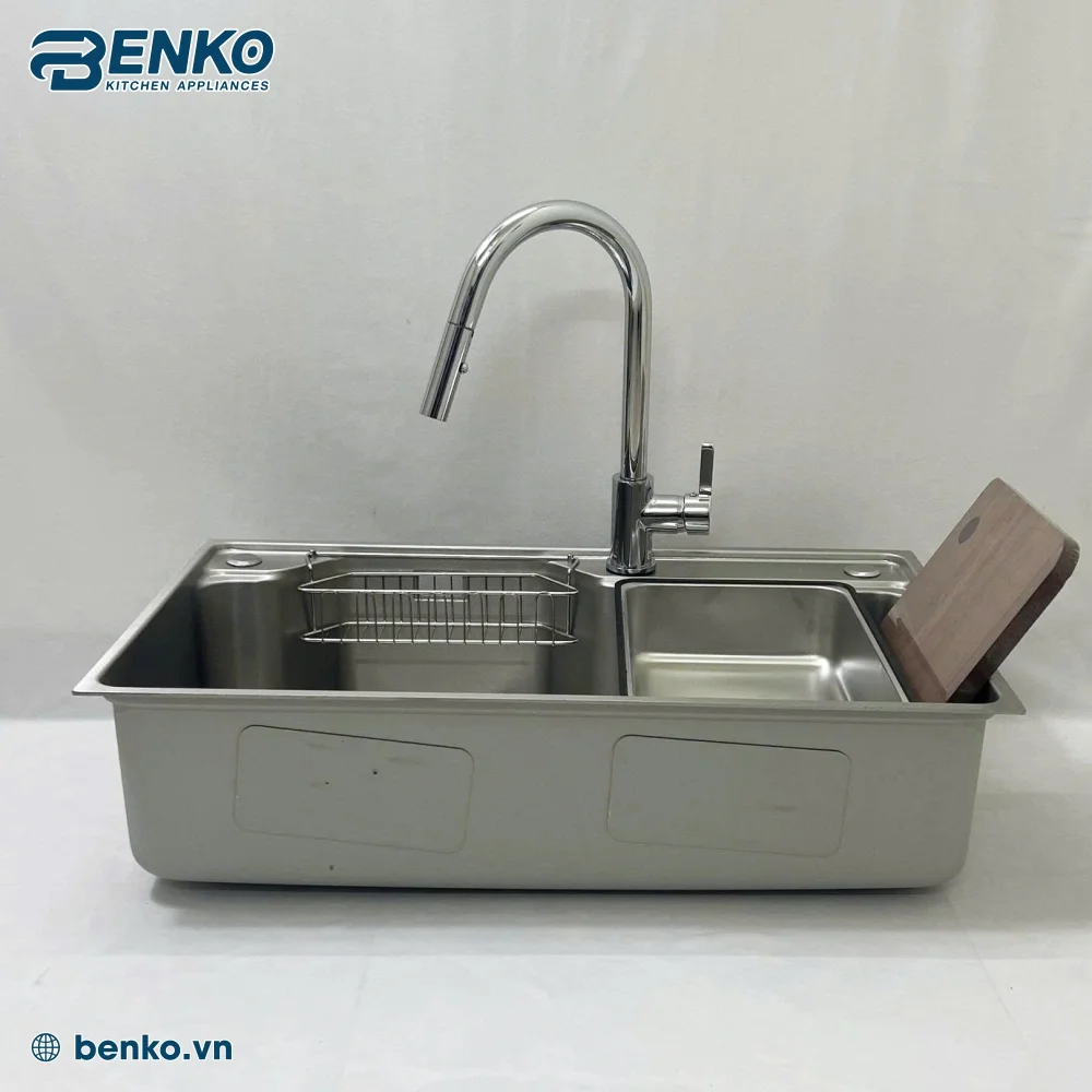 Vòi chậu rửa bát 78x46 Skyler 83421 Inox được làm từ inox 304 cao cấp 2